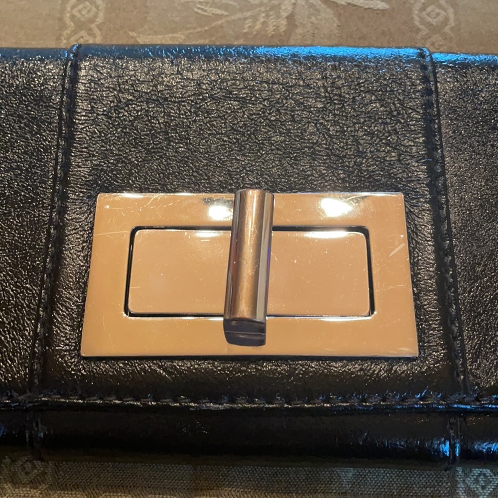 Banana Republic black leather clutch - Picture 3 of 8